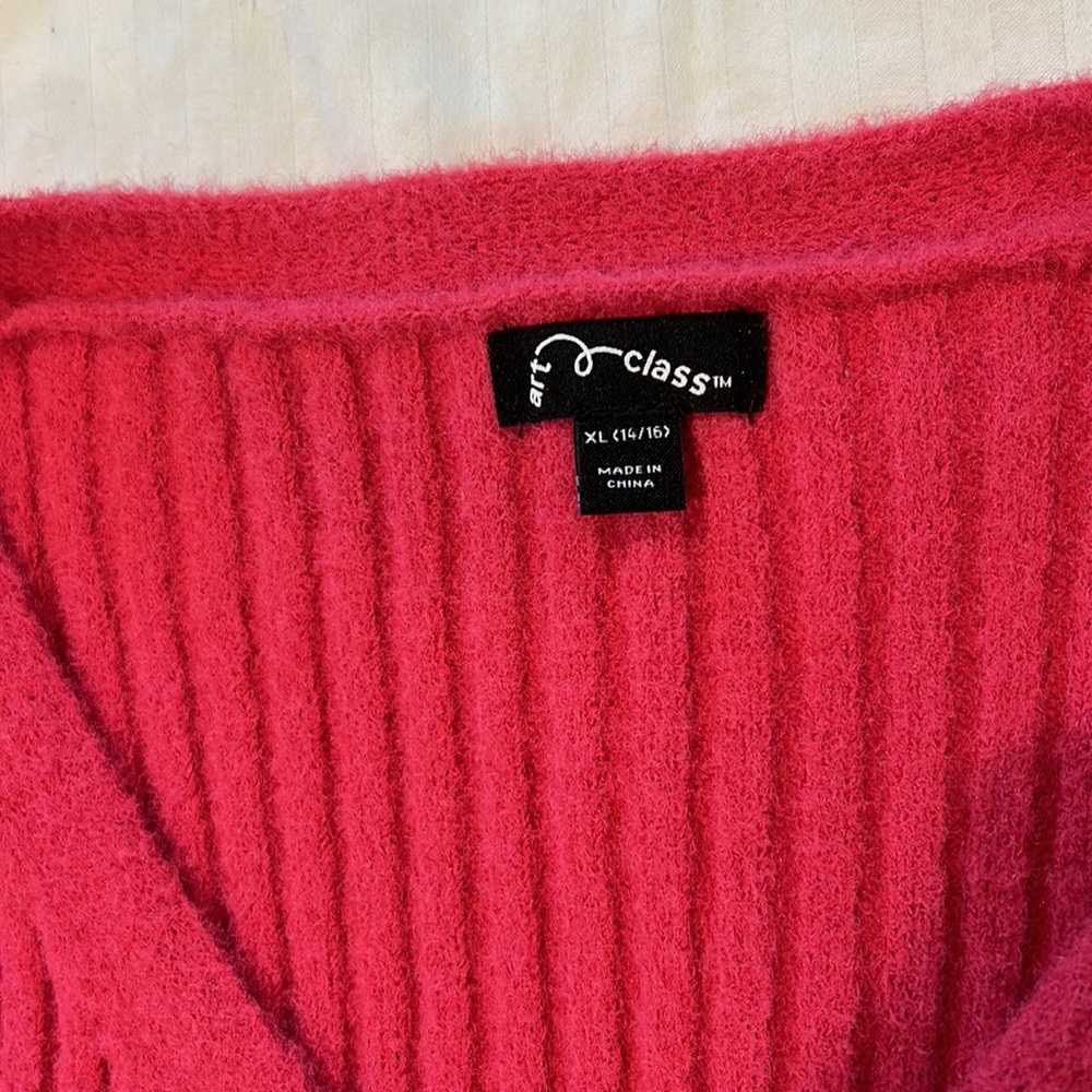 Art Class Pink Sweater Vest Size XL New. 3 Button down. Lots of stretch - Picture 6 of 8